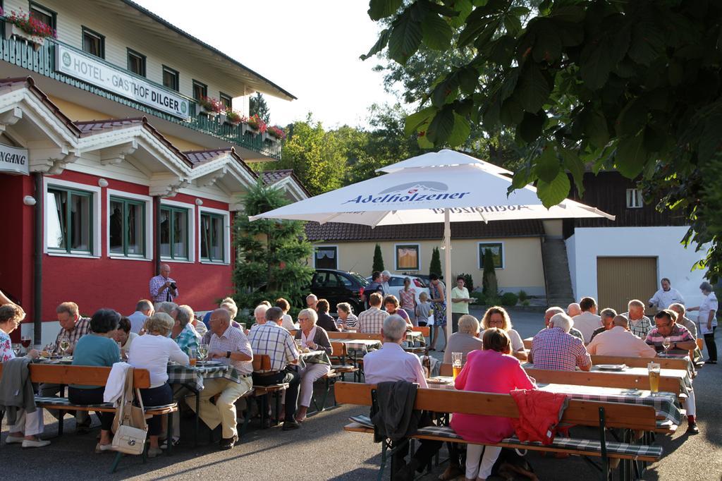 Gasthof-Hotel Dilger Rattenberg Buitenkant foto