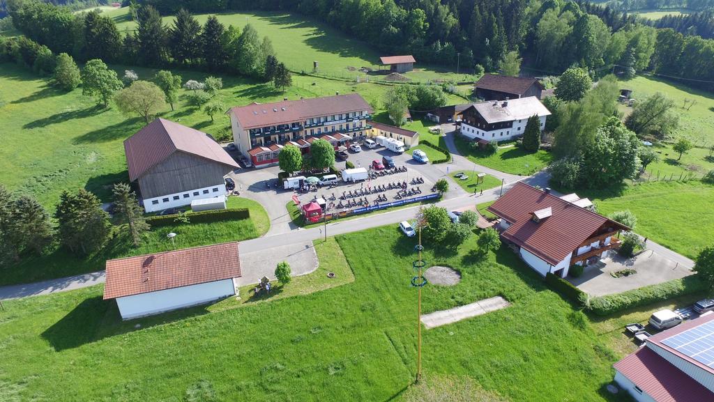 Gasthof-Hotel Dilger Rattenberg Buitenkant foto