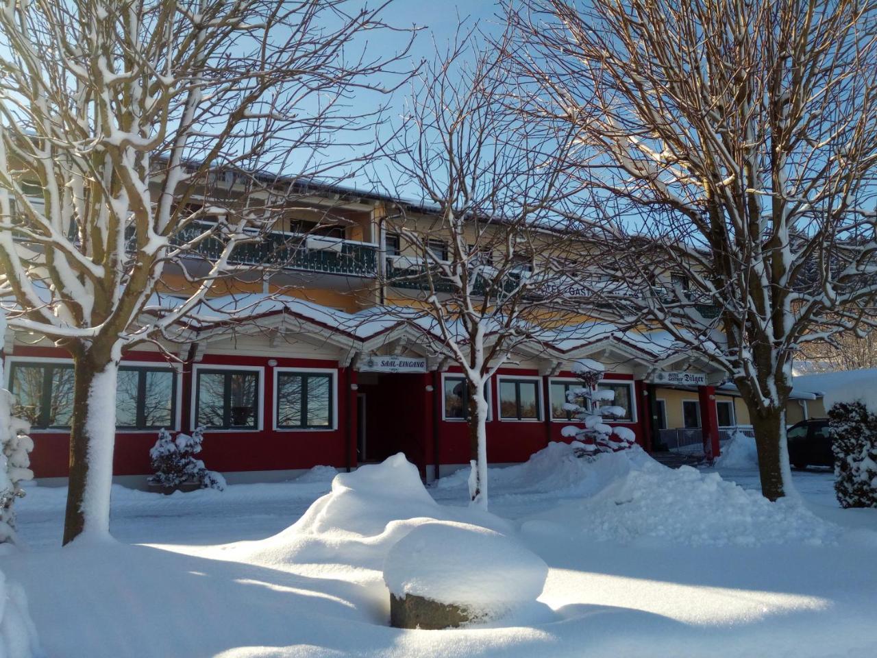 Gasthof-Hotel Dilger Rattenberg Buitenkant foto